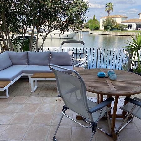 Marina 26 Villa เอก-มอร์ต ภายนอก รูปภาพ