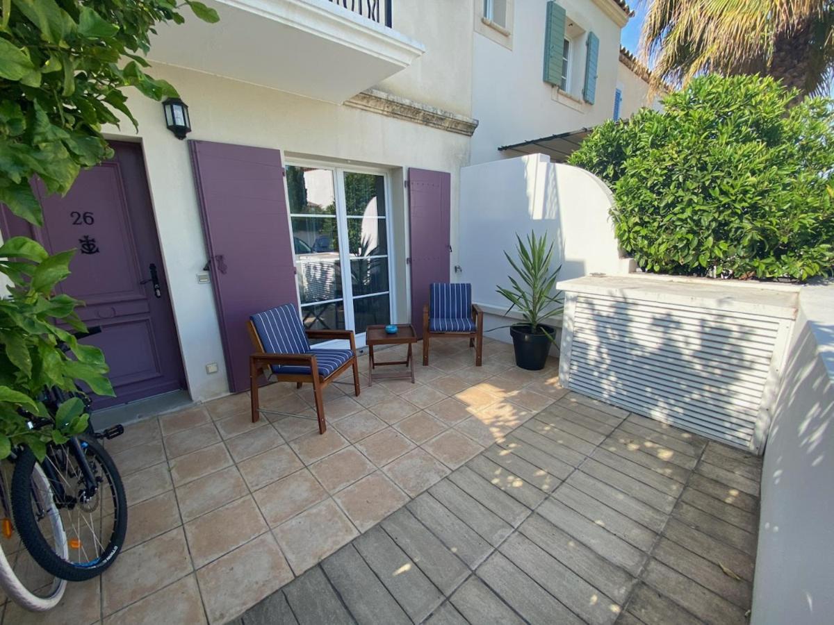 Marina 26 Villa เอก-มอร์ต ภายนอก รูปภาพ