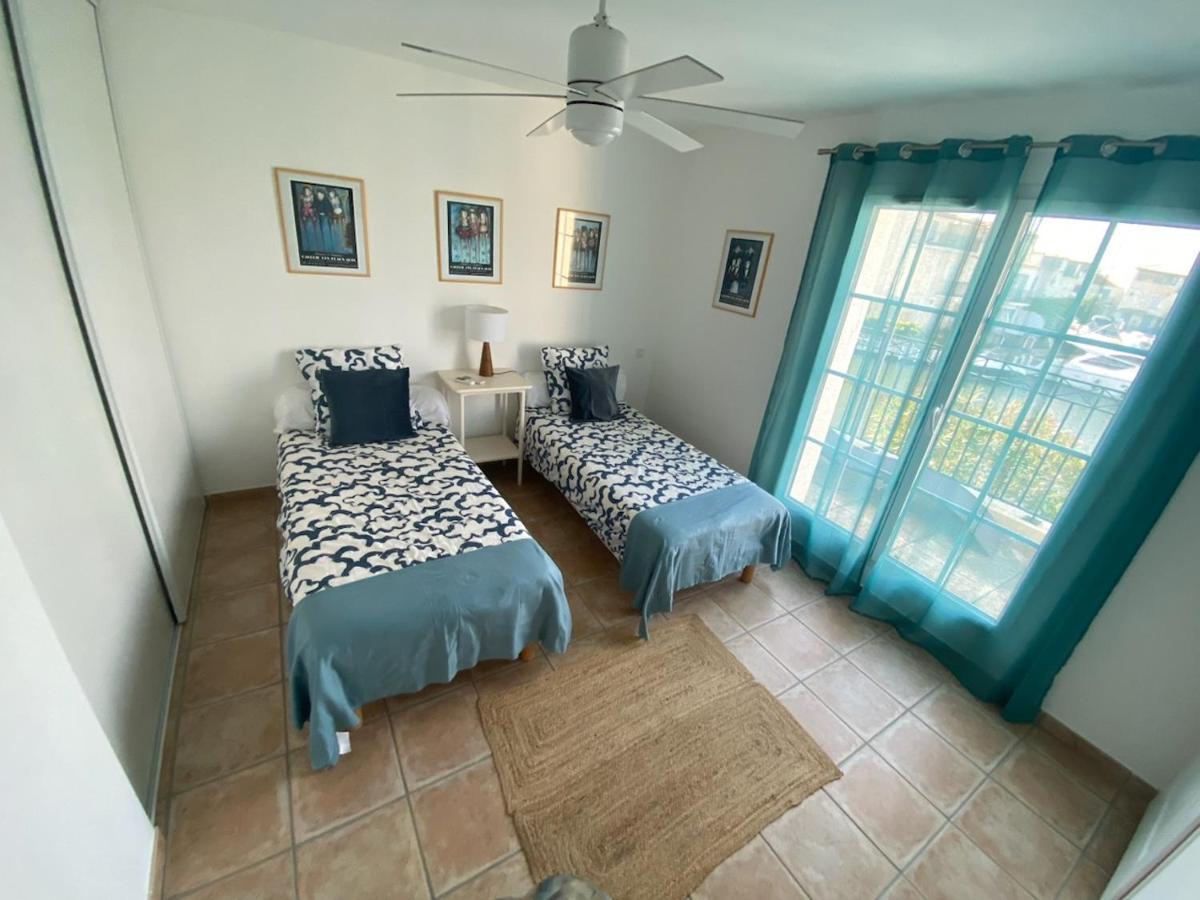 Marina 26 Villa เอก-มอร์ต ภายนอก รูปภาพ